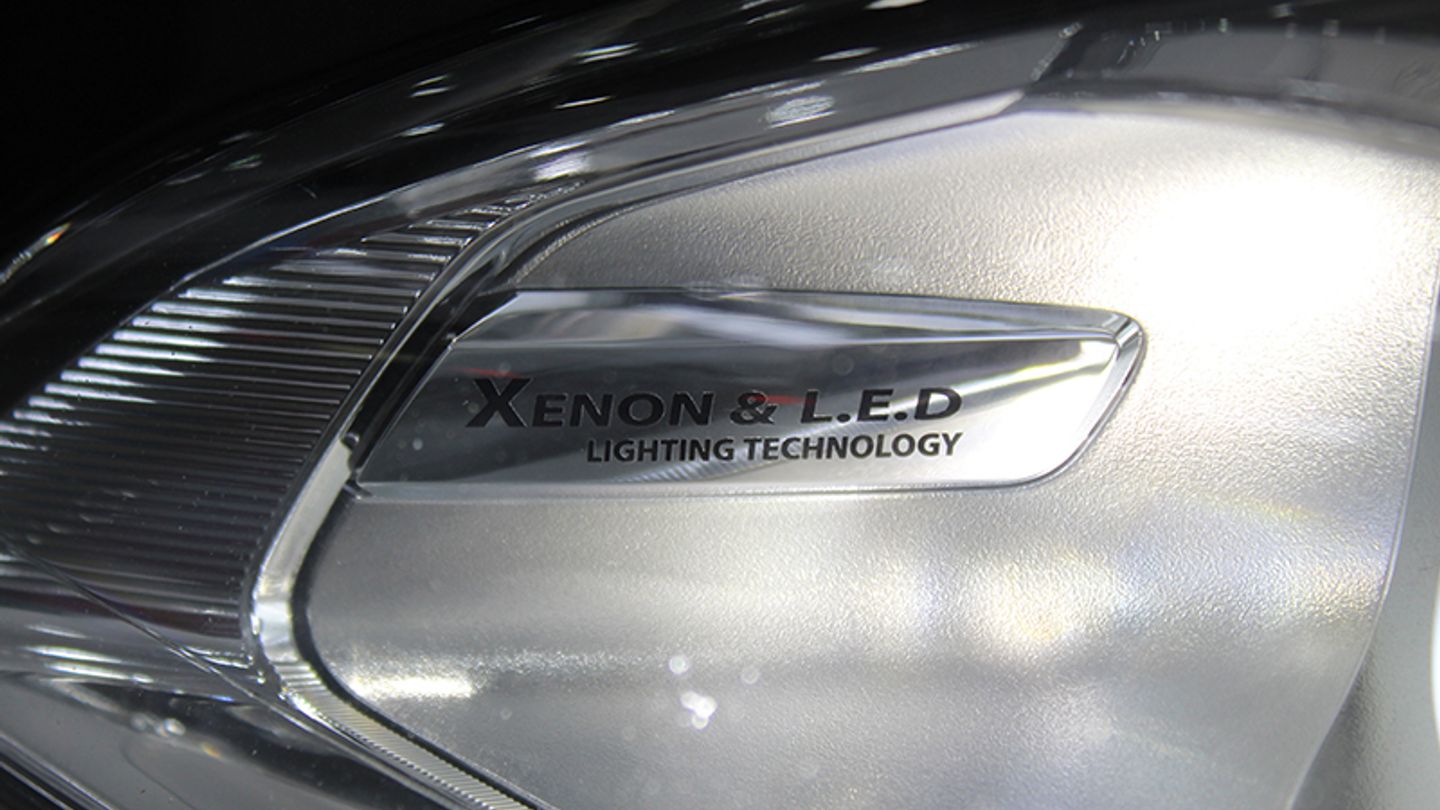 Faros Xenon