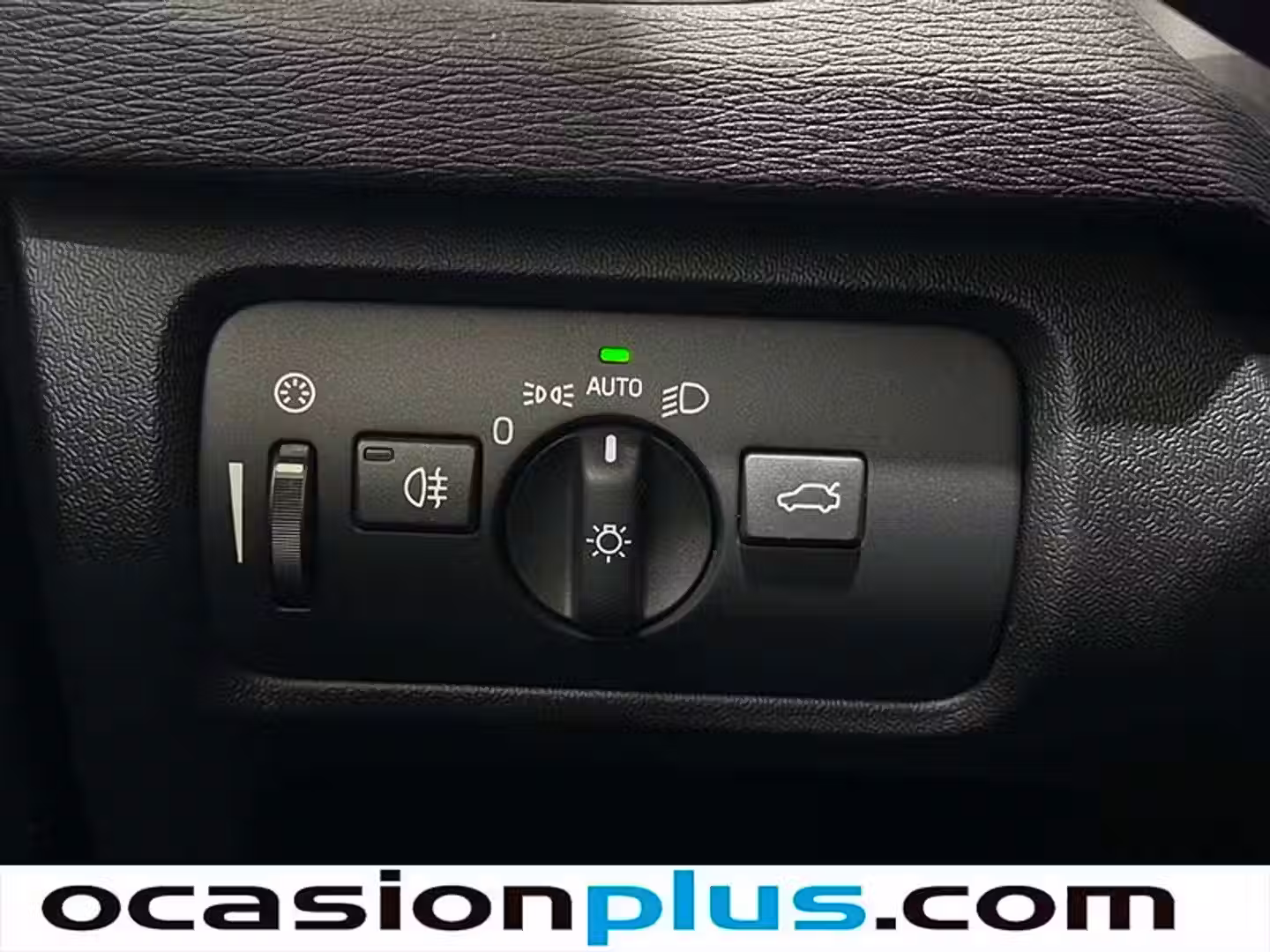 Encendido automático de faros