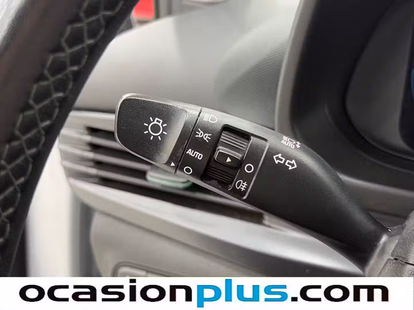 Encendido automático de faros
