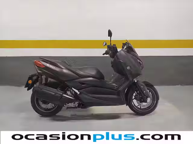 Yamaha X-Max 300