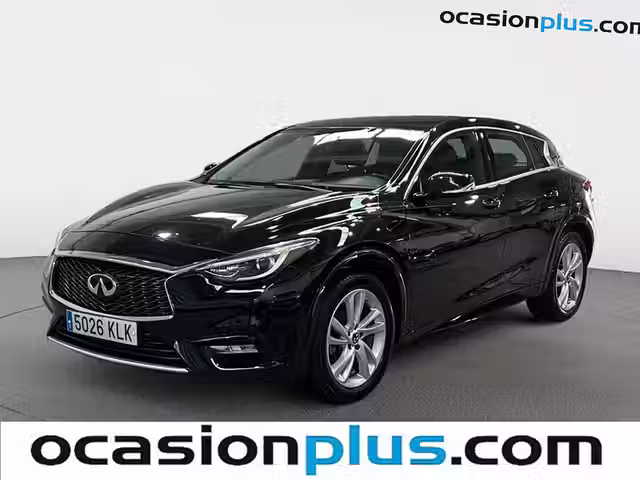 Infiniti Q30