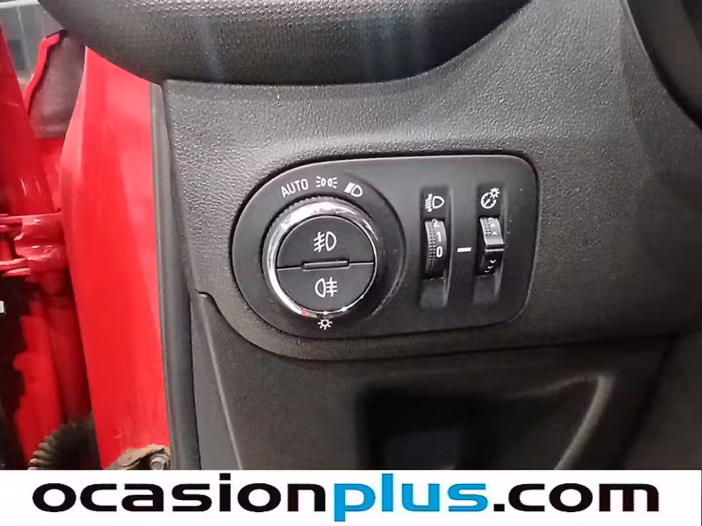 Encendido automático de faros