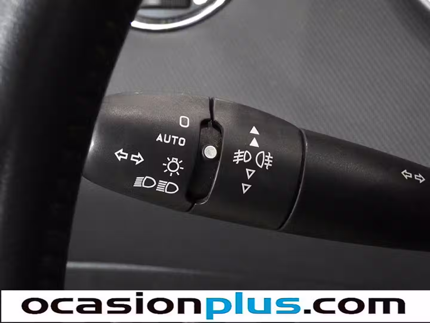 Encendido automático de faros