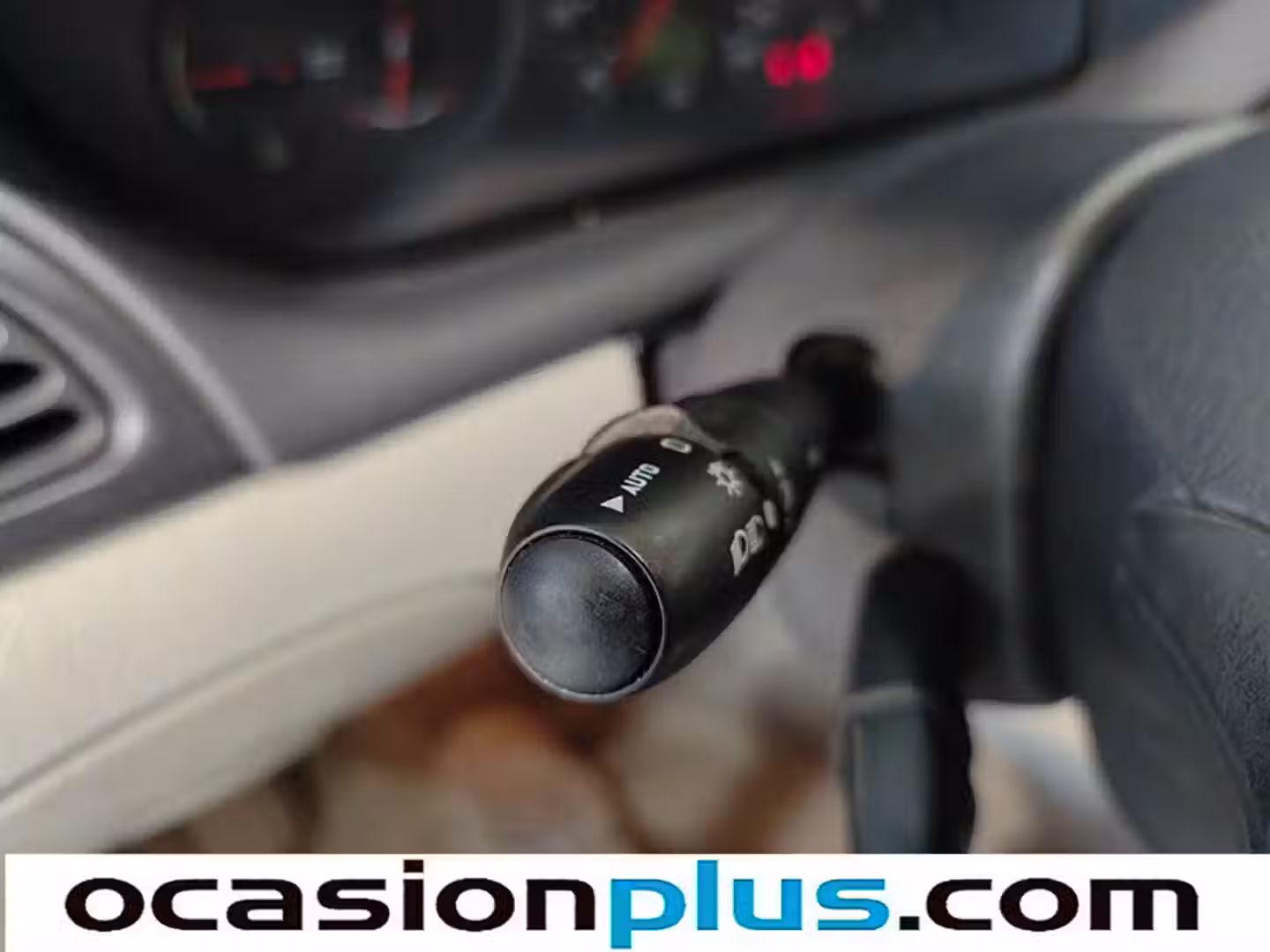 Encendido automático de faros