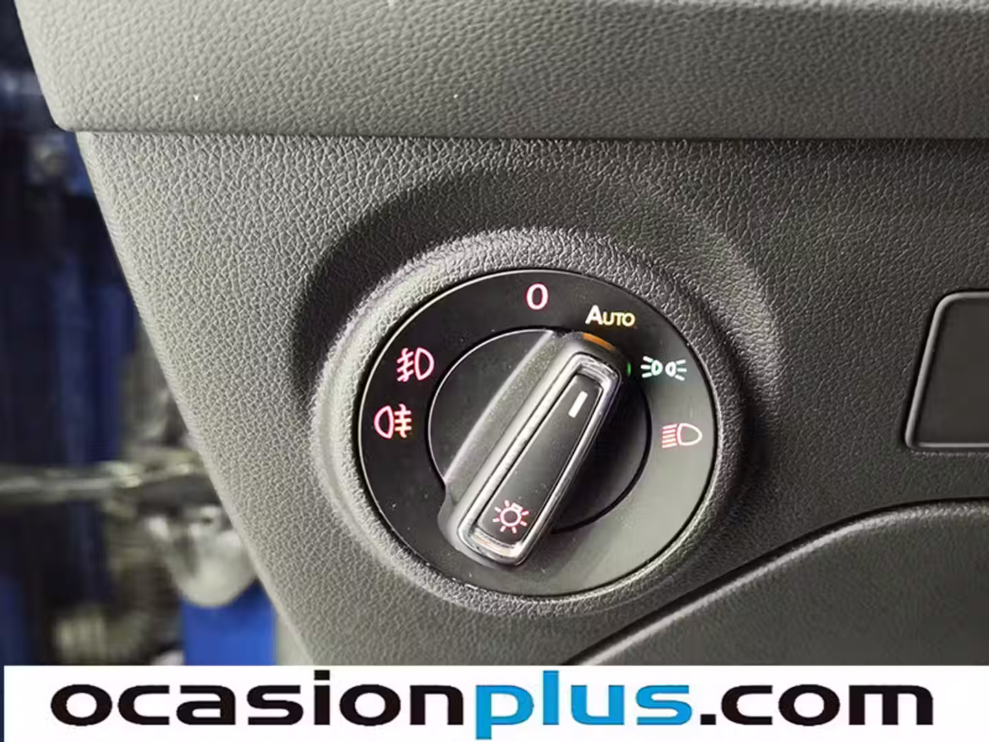 Encendido automático de faros