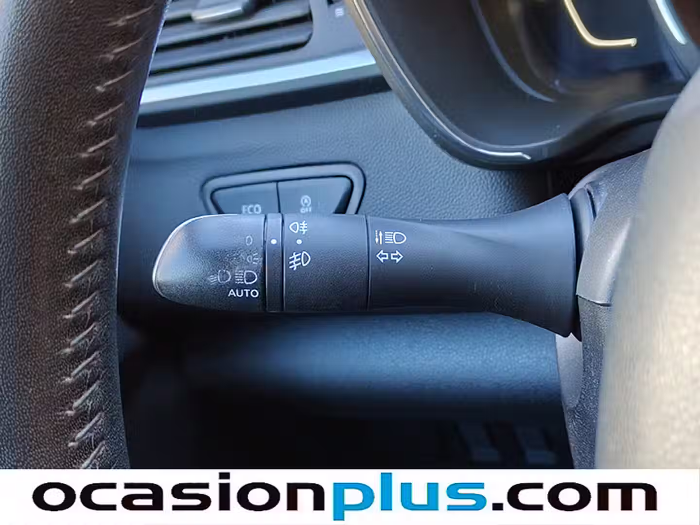 Encendido automático de faros