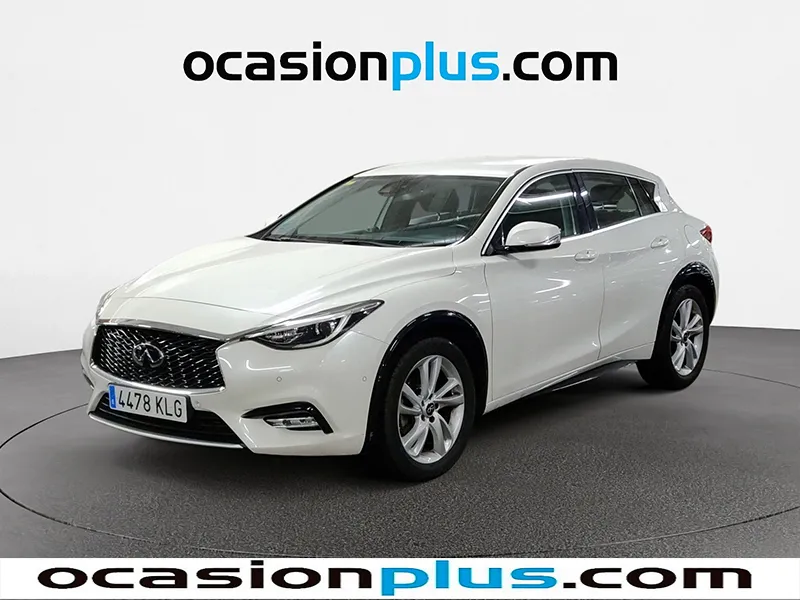 Infiniti Q30 Seminuevo