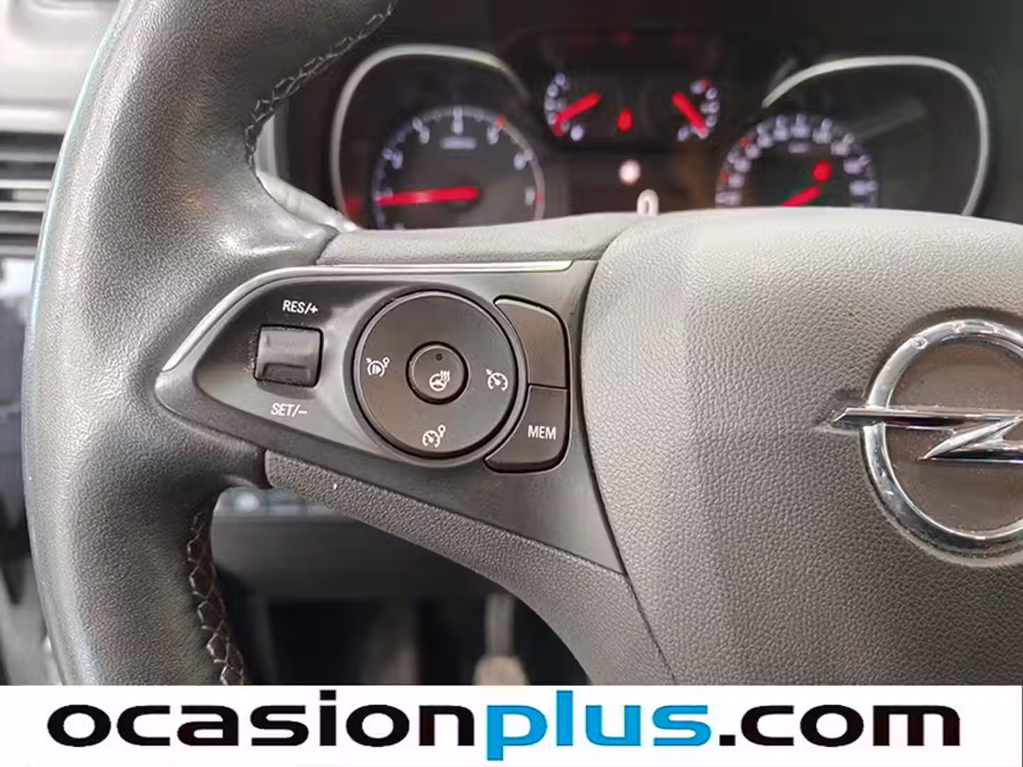 Volante multifunción